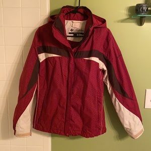 Columbia waterproof shell jacket red/white/brown
